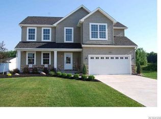 137 Woodshire N, Getzville, NY 14068