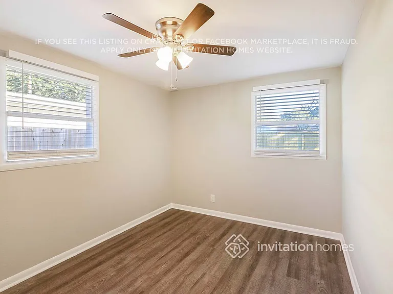 1912 E 19th Ave — Photo 17