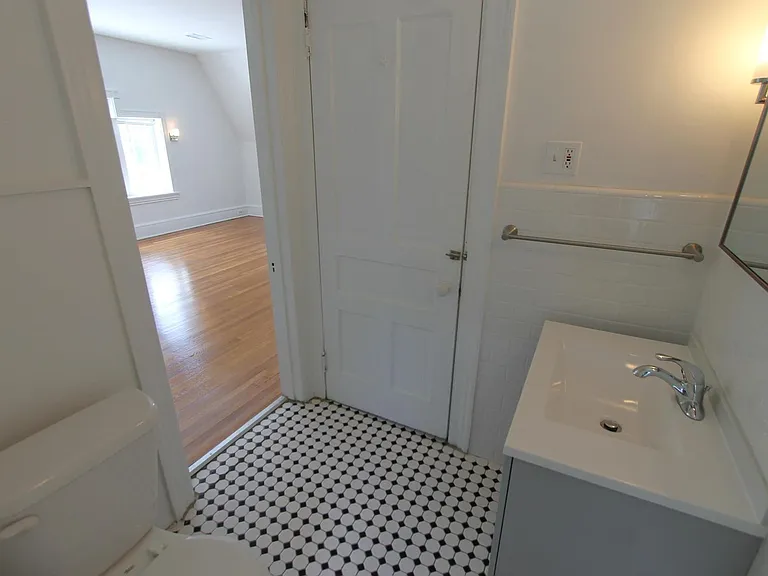 6333 Greene St — Photo 22