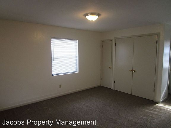 4th image of 207 Highview Ave APT 103