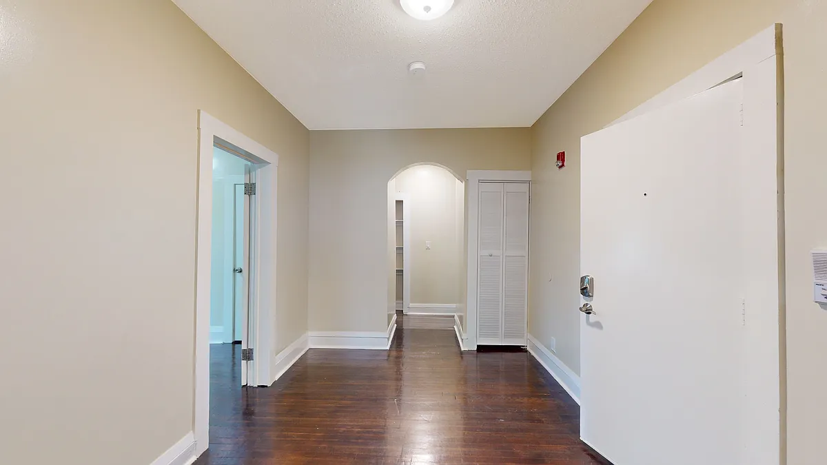 Building Photo - 50 Willowwood St #11