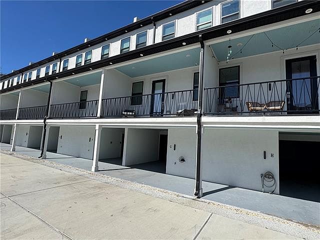 1st image of 1725 Saint Andrew St #G