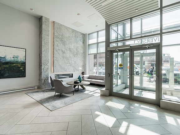 5th image of 908 Quayside Dr #2810