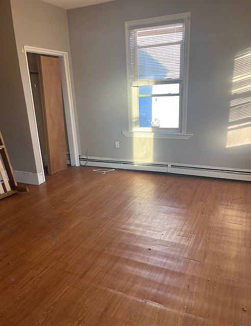 large front bedroom