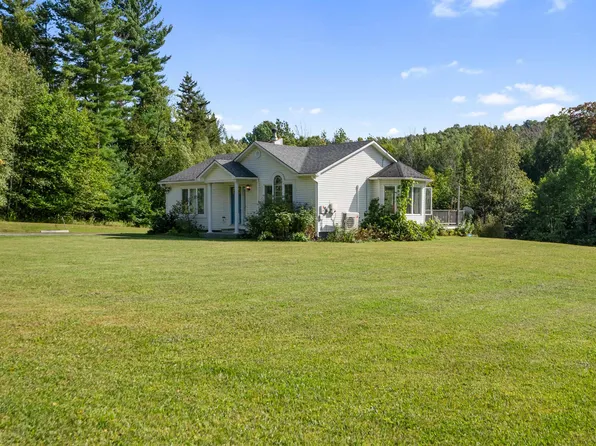 1352 Maple Hill Road, Marshfield, VT 05667