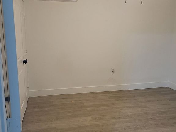 3rd image of 315 Rittenhouse St #2