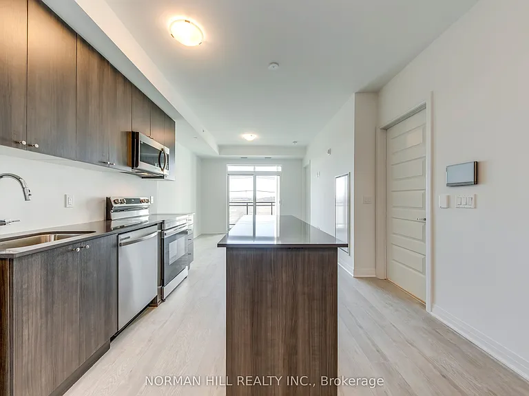 490 Gordon Krantz Ave #422 — Photo 9