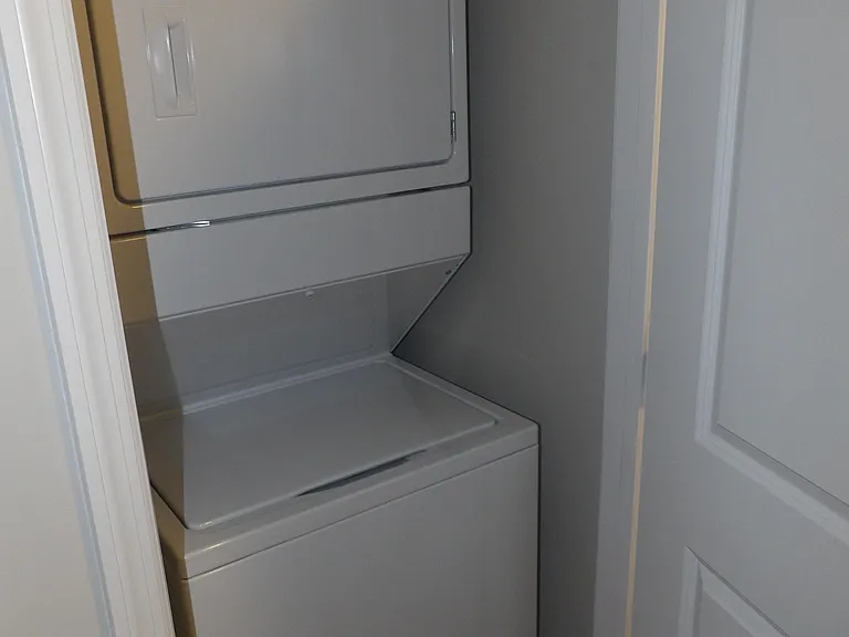 Joiner Crossing Apartments — Photo 29