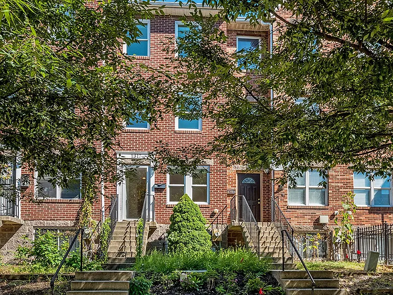 1317 Belmont St NW — Photo 18