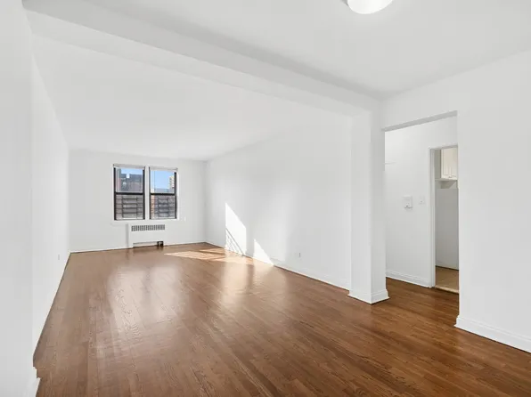 20-50 Seagirt Boulevard image 1 of 20