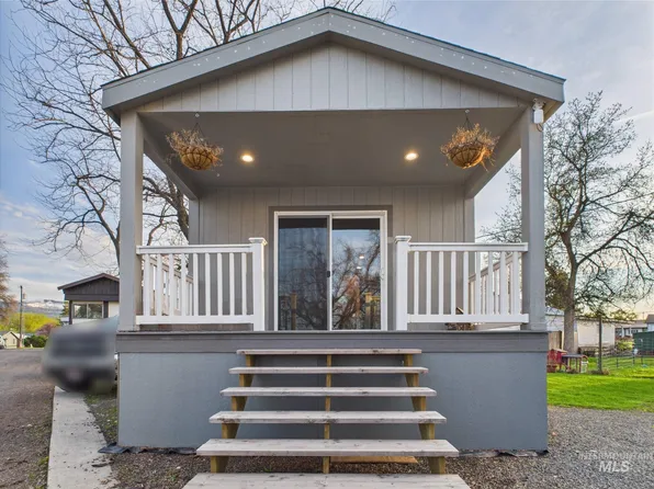 127 Cunningham St Trailer 5, Grangeville, ID 83530