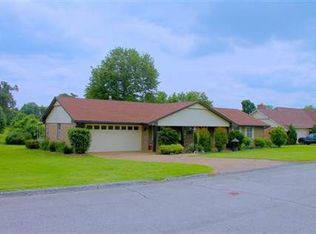 1517 Berry Ln, Mountain Home, AR 72653