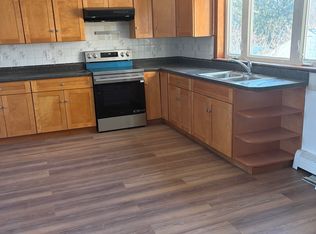 64 Perkins St #2, Gloucester, MA 01930