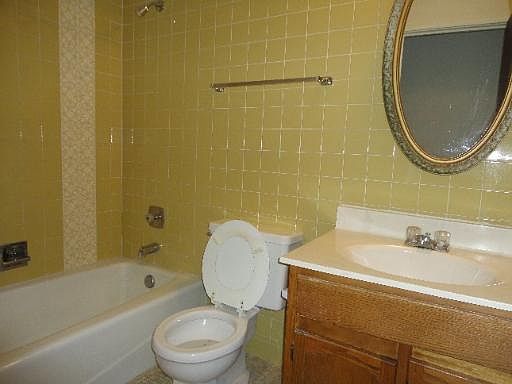 3rd image of 249 N Gregory St #17