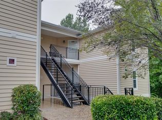 1402 Orchard Park Dr, Stone Mountain, GA 30083