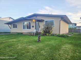 4338 E 9th Ave, Anchorage, AK 99508
