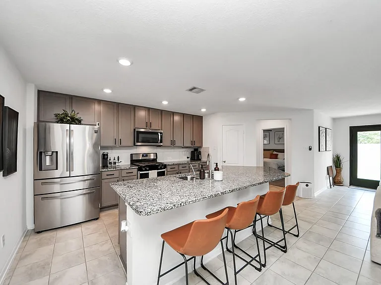 1509 Portola Dr — Photo 16