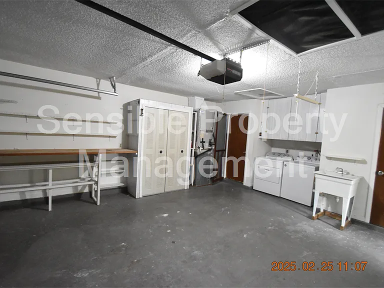 12217 104th Ln — Photo 38