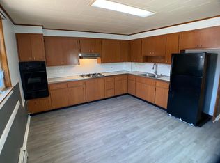 74 W 19th St, Bayonne, NJ 07002