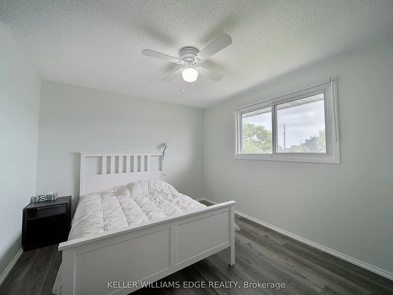 124 Romy Cres — Photo 14