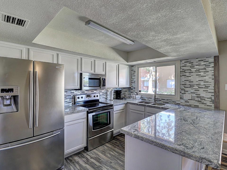 2nd image of 6554 N 43rd Ave
