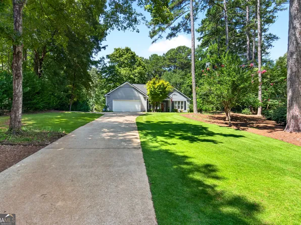 101 Northshore Dr, Lagrange, GA 30240
