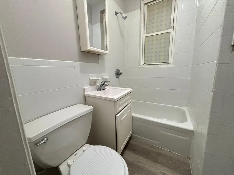 5304 Palisade Ave #100 — Photo 2
