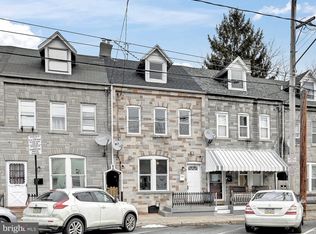 27 New Dorwart St, Lancaster, PA 17603