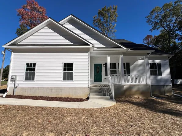 270 Ferry Landing Rd, Colonial Beach, VA 22443
