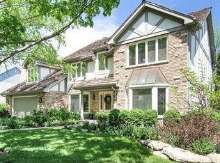 974 Chapel Ct S, Glen Ellyn, IL 60137