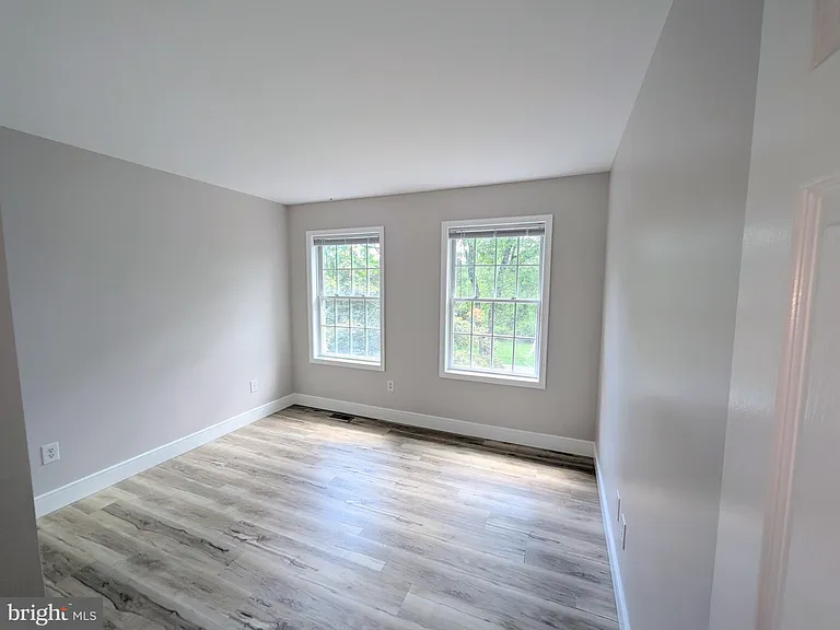 114 Lenape Dr — Photo 29