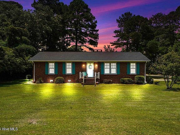 2nd image of 419 Forrest Road
