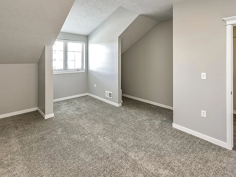 Deerfield Apartments & Chateaus — Photo 40