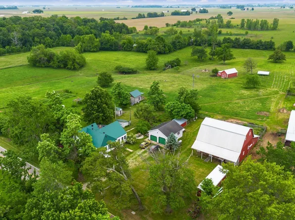 9336 Madison Rd NE, Washington Court House, OH 43160