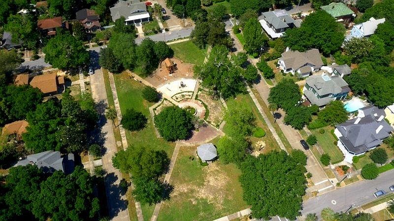 2nd image of 410 W Strong St