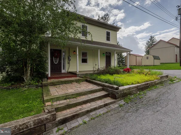 4 E Tanner St, Myerstown, PA 17067