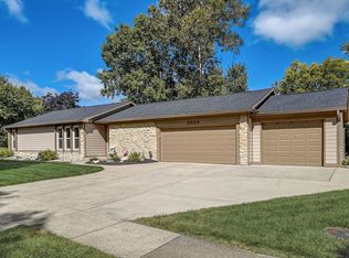 8434 Castleton Blvd, Indianapolis, IN 46256