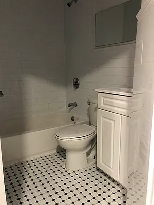 Rented by Lang Realty LLC | media 4