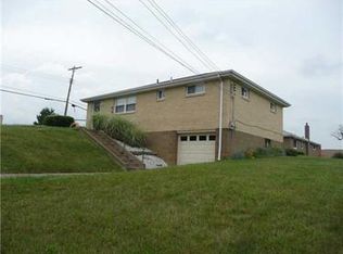 204 Thorncrest Dr, Mc Kees Rocks, PA 15136