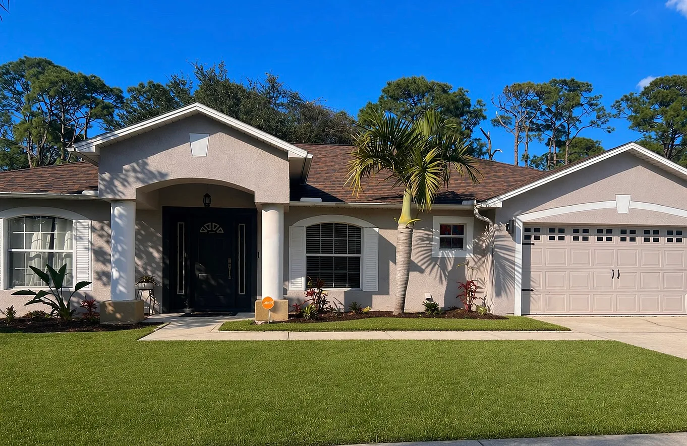 1304 Mandys Ct — Photo 1