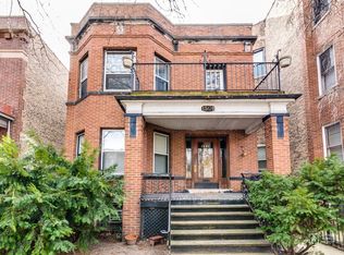 1501 W Hollywood Ave #1, Chicago, IL 60660