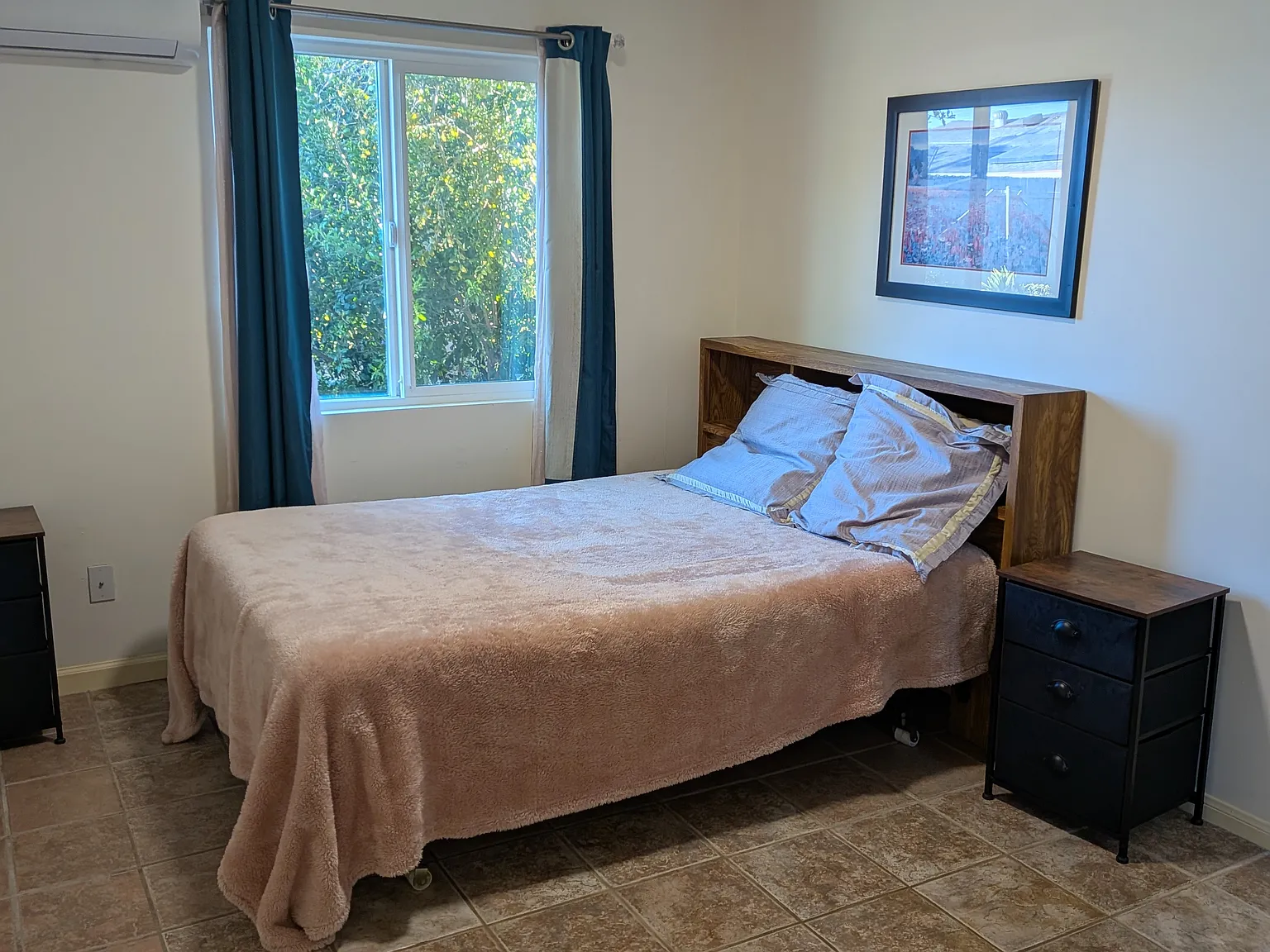 2 bed, 676 sqft, $1,200 — Photo 1