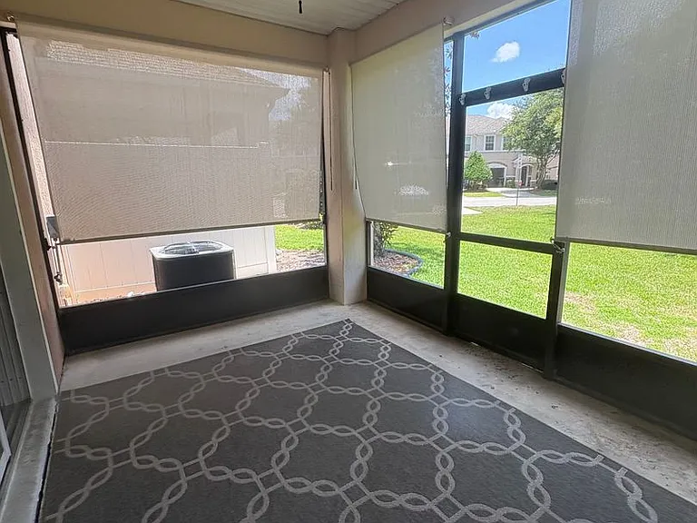 607 Crystal Way — Photo 25
