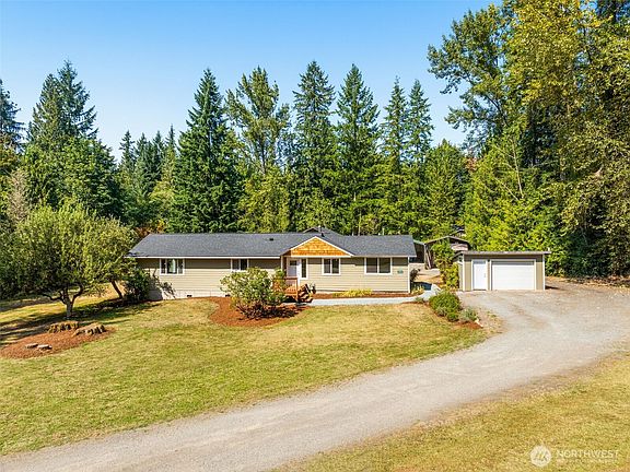 2nd image of 20420 NE Woodinville Duvall Road