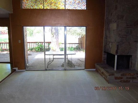 2nd image of 2934 Shady Lake Cir