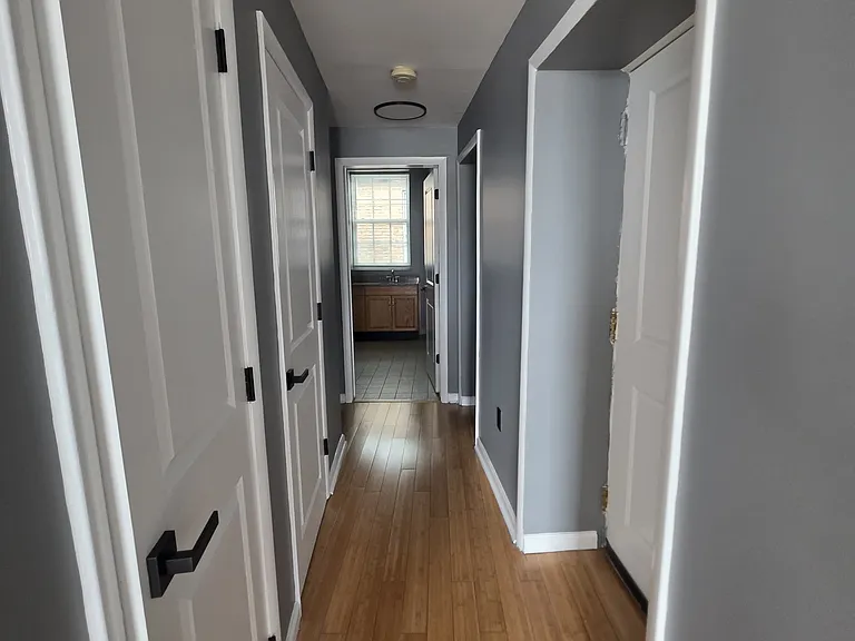 526 Saint Paul Pl #3 — Photo 9