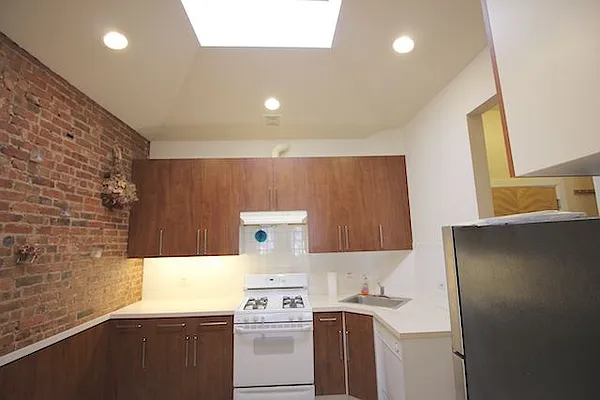 Rented by Compass | media 3