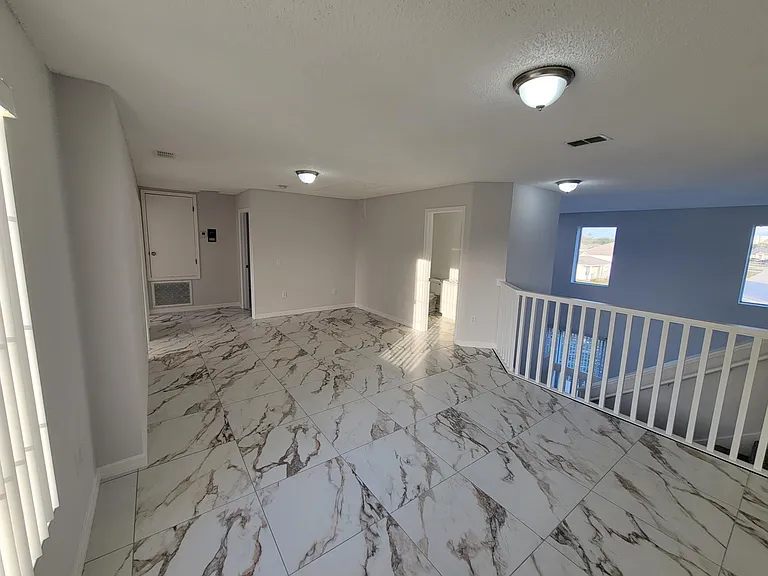 1907 Escambia Ln — Photo 24