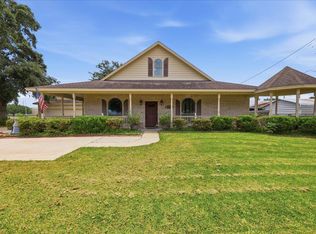 2046 Merriman St, Port Neches, TX 77651