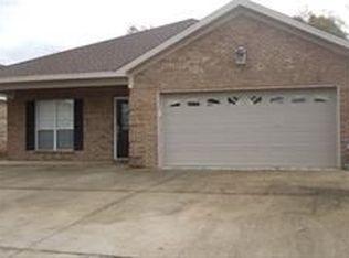 7905 Park Place Dr N, Mobile, AL 36608